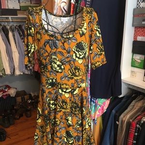 Mustard Rose Lularoe Nicole Dress EUC
